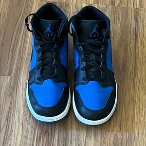 Nike Air Jordan 1 Mid in Blue and Black
